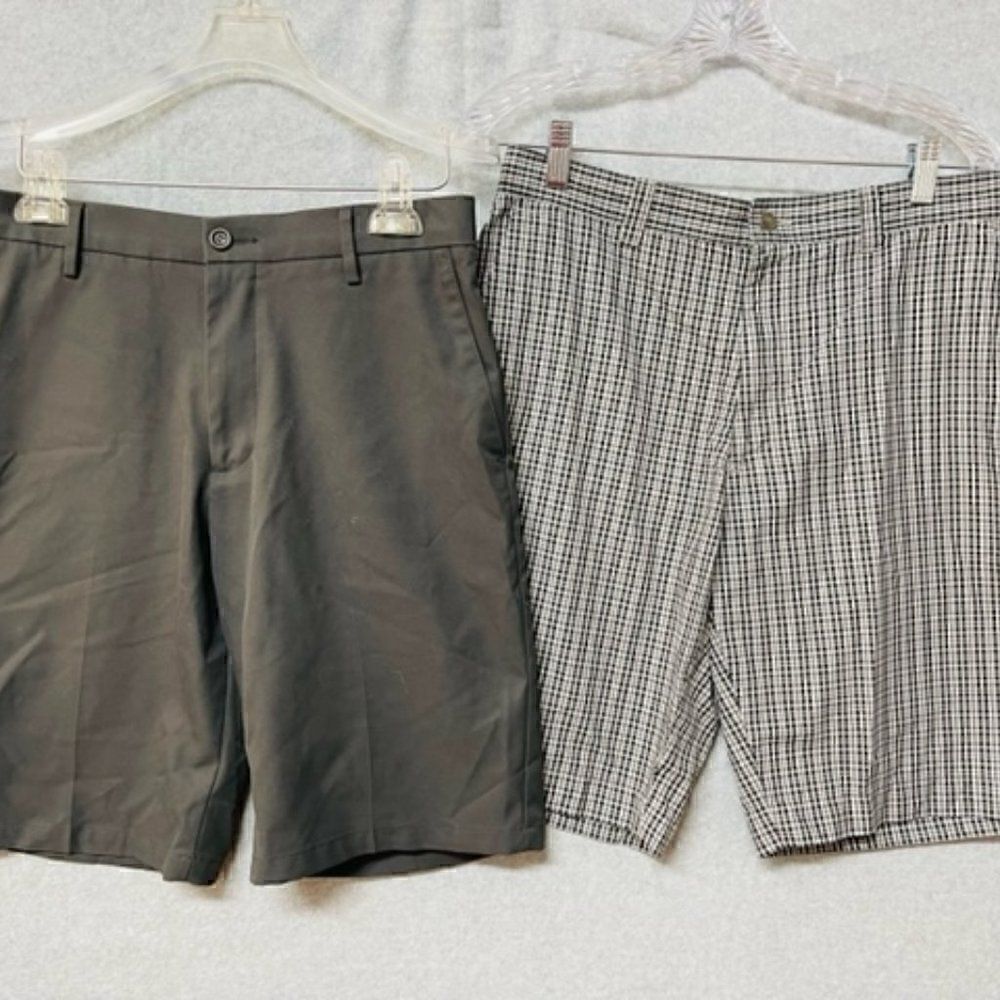 2 Pairs Men's Shorts Size 30 Callaway Black White Plaid Docker Gray Very good co